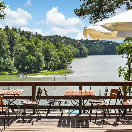 In - Nida * Ручане-Нида